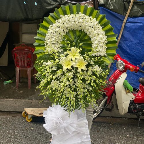Hoa Chia Buồn M16