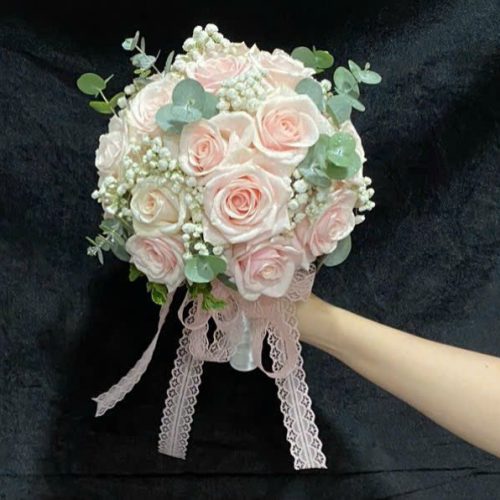 Bó Hoa Cưới Cầm Tay M308