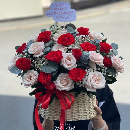 Giỏ Hoa Hồng Đỏ Kem S146
